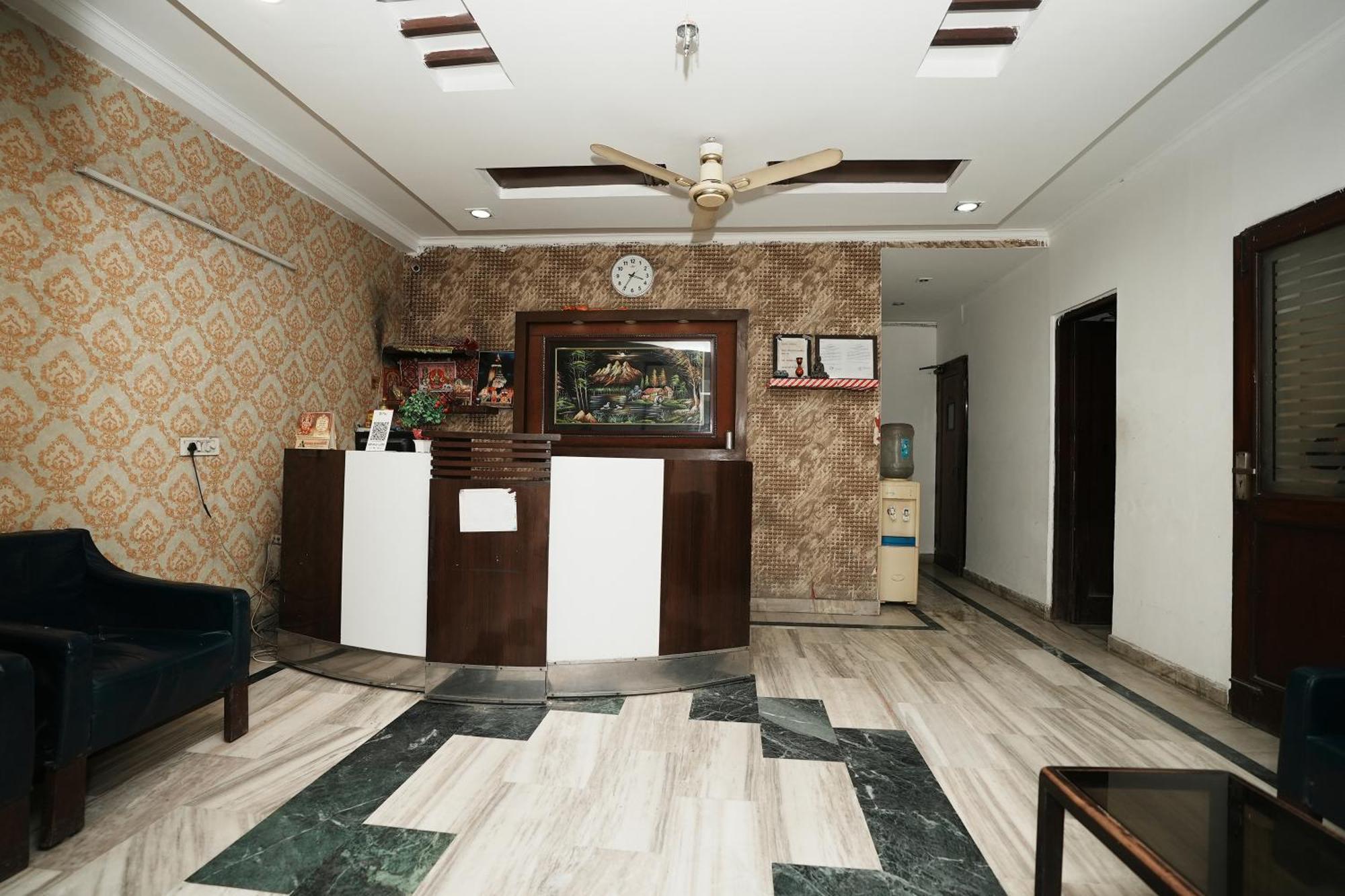 Hotel Sunrise Moon Yeni Delhi Dış mekan fotoğraf